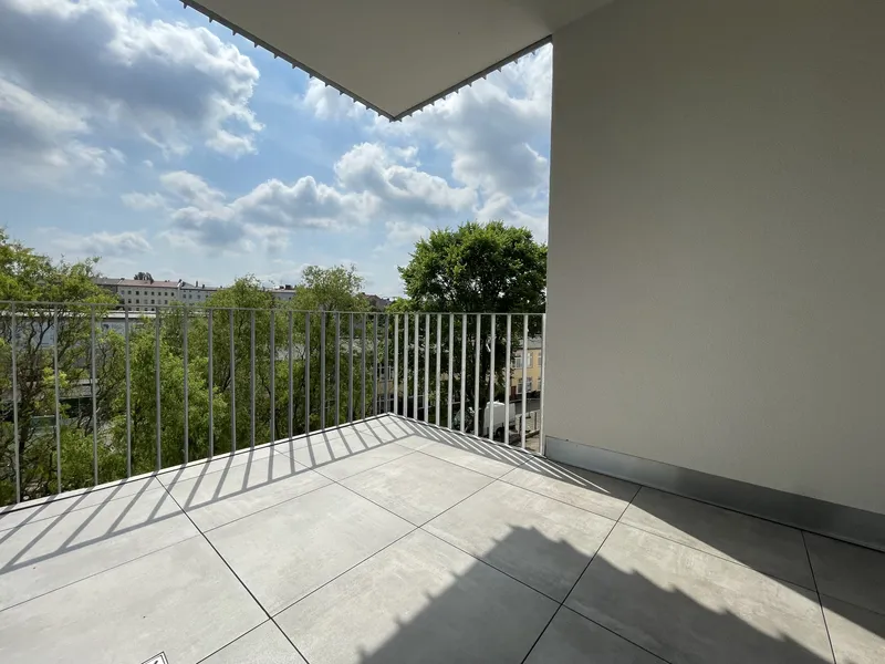 Kleine, helle 2-Zimmerwohnung * Balkon * Einbauküche * Zweitbezug * im grünen Spandau — photo 1